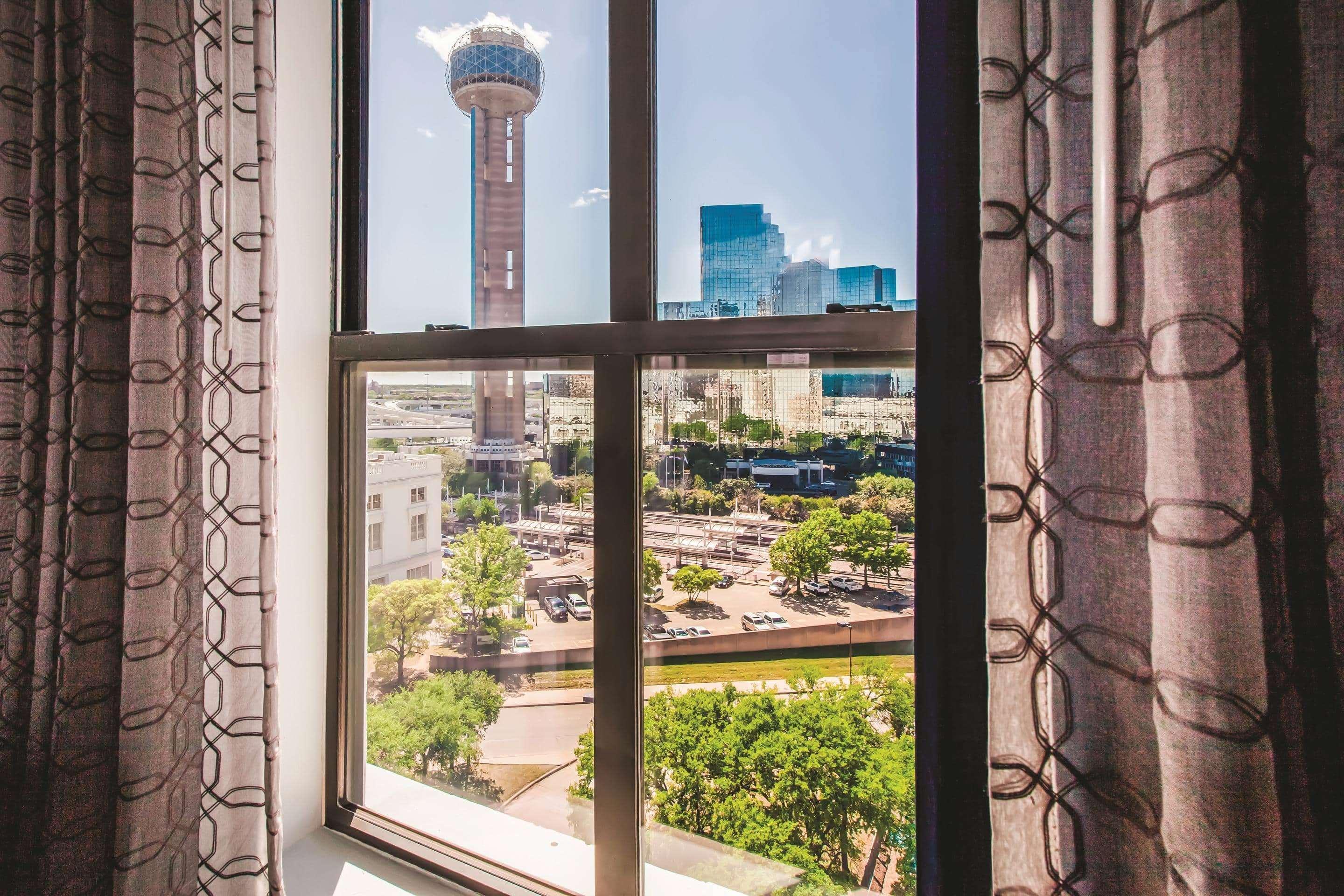 Holiday Inn Express - Dallas Downtown, An Ihg Hotel Экстерьер фото